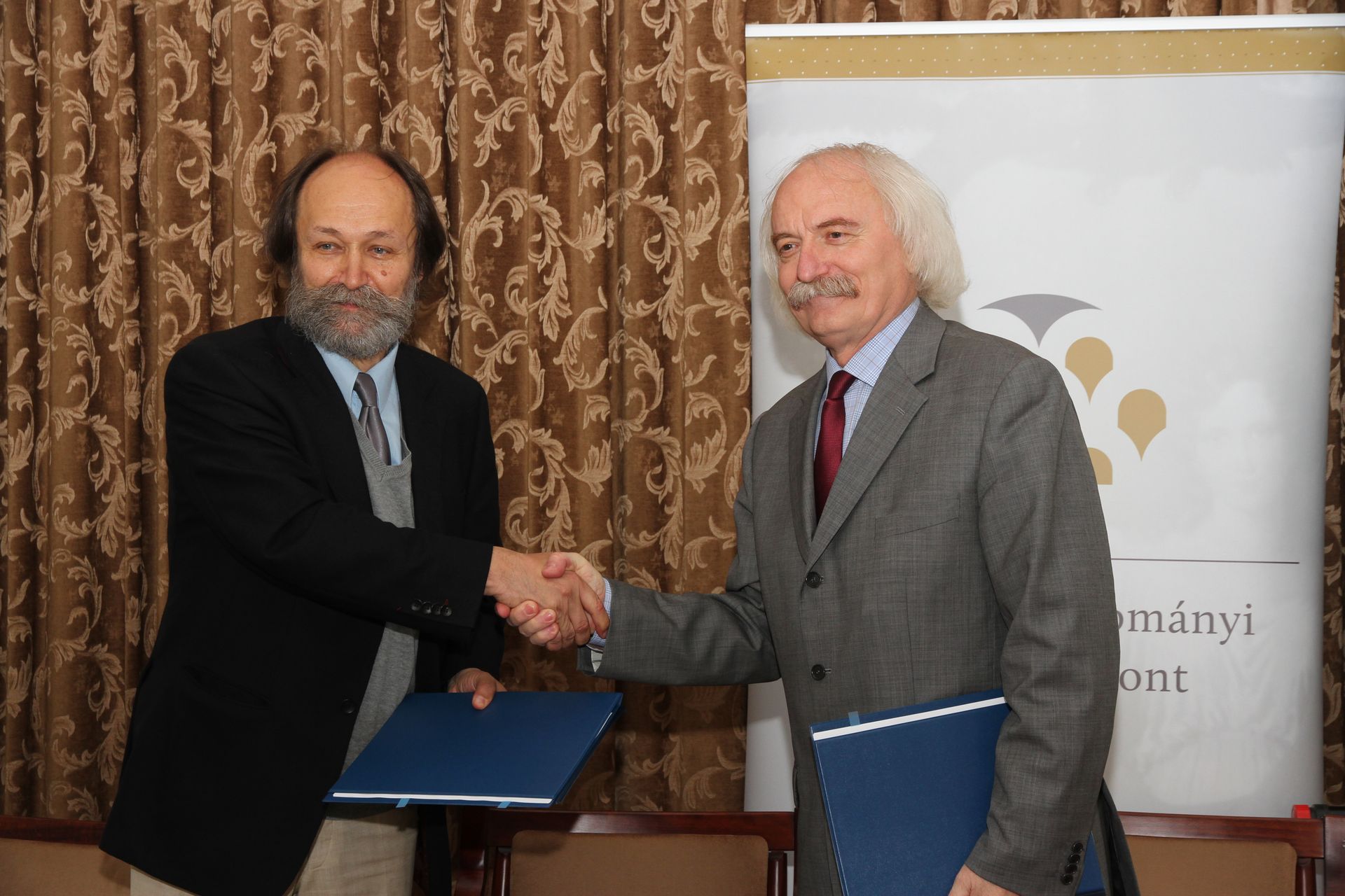 A Bölcsészettudományi Kutatóközpont Együttműködési szerződést írt alá a Magyar Nemzeti Múzeummal