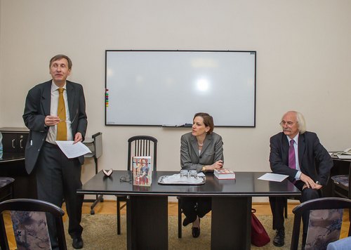 Book premiere in the Institute of History: Iron Curtain  by Anne Applebaum